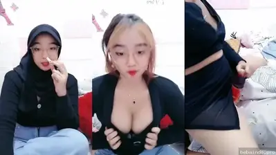 Jilbab Bokep Cewek Pamer Tubuh Colmek Lumer